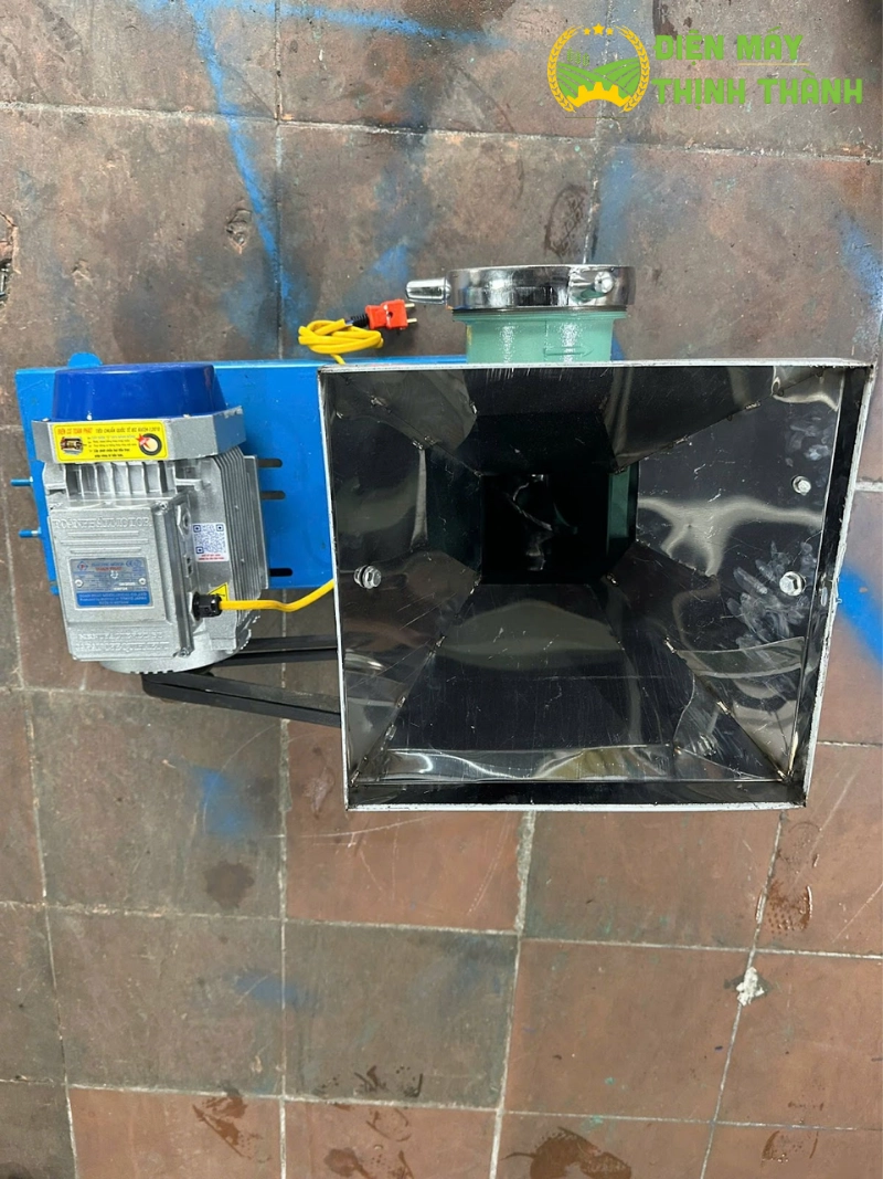 Những đặc điểm nổi bật làm nên sức mạnh vượt trội của máy xay cối đùn 52