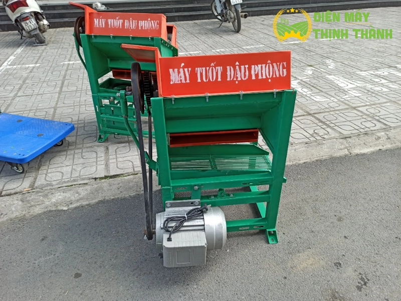 Hướng dẫn sử dụng và bảo dưỡng máy tuốt lạc chạy xăng an toàn, hiệu quả
