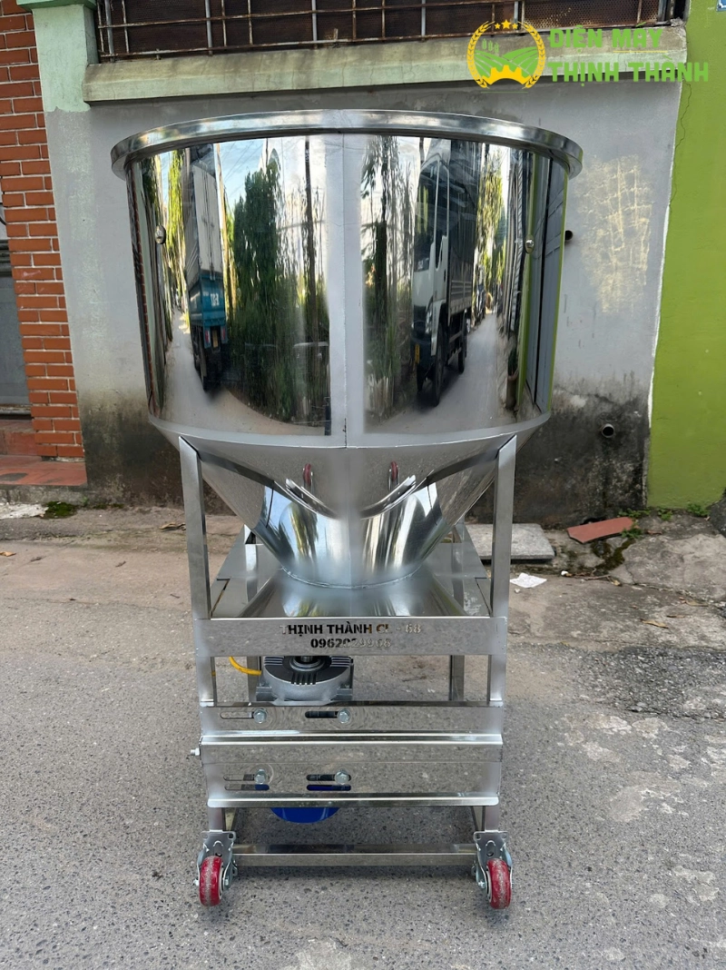 Ưu điểm vượt trội của máy trộn cám trục đứng Inox 100Kg