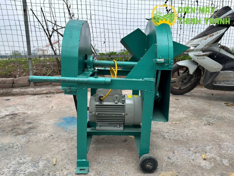 CL150: Máy băm cây thuốc loại lớn, đồng hành cùng cơ sở dược liệu.
