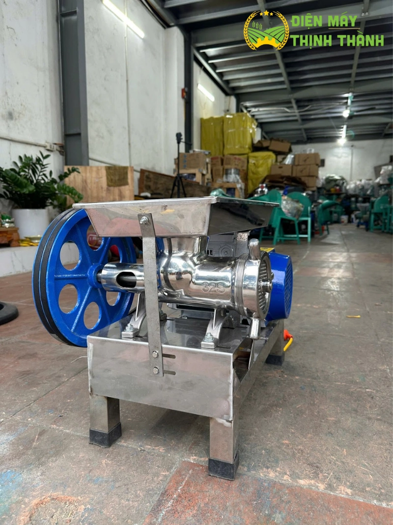 Lý do lựa chọn máy xay xương xay cá 32 inox tại Điện Máy Thịnh Thành