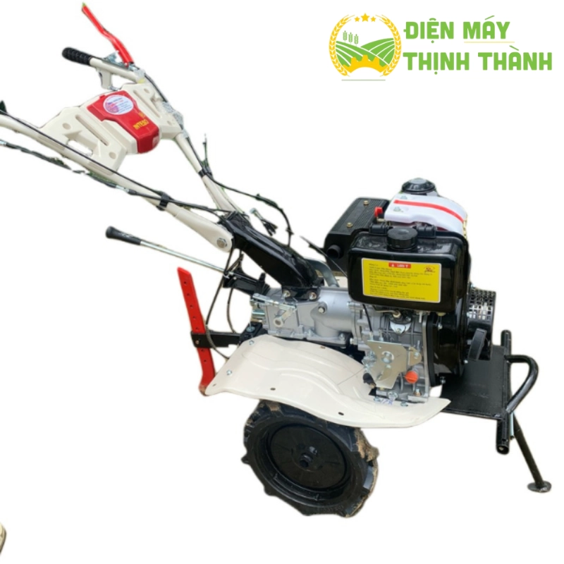 Máy xới đất – trợ thủ đắc lực cho các hộ gia đình làm nông.