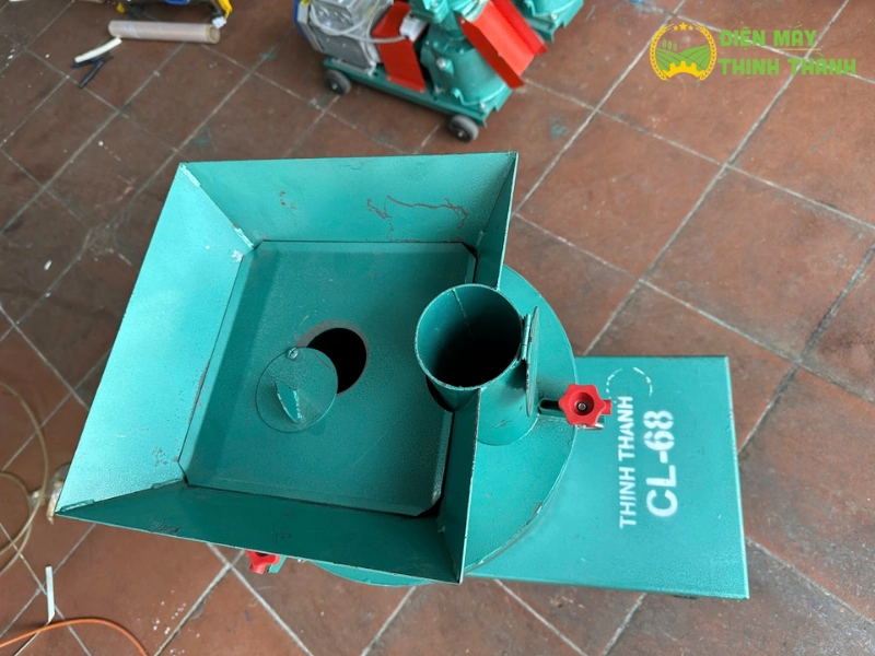 Máy băm chuối đa năng được phân loại theo công suất và quy mô sử dụng