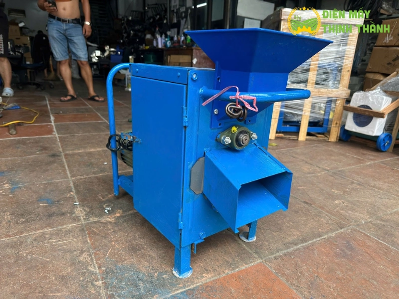 Máy cắt đít ốc công nghiệp CL68