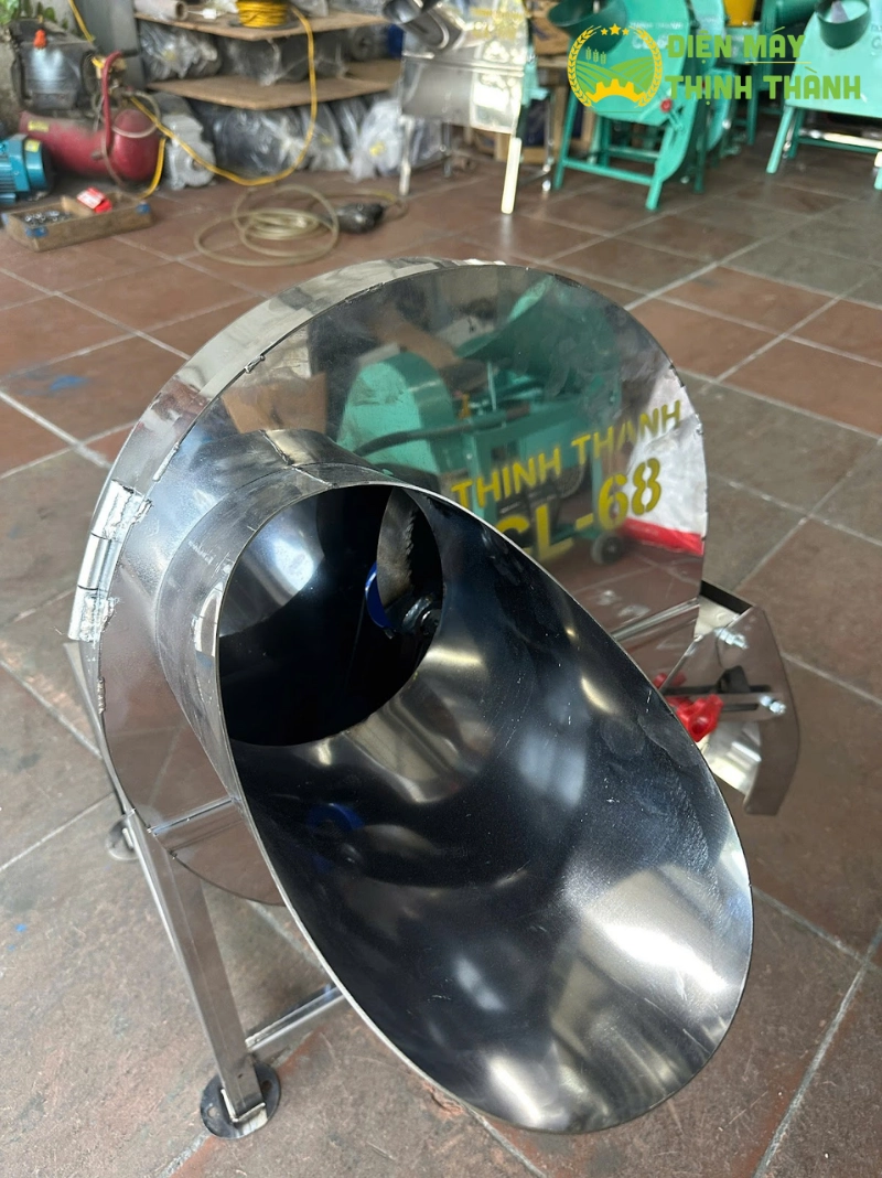 Đặc điểm cấu tạo và tính năng nổi bật khác của máy thái chuối mịn cửa ngang inox 1.1kw